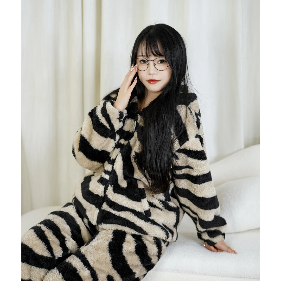 女款睡衣豹纹斑马纹春秋连帽冬季家居服套装保暖秋冬季毛绒加厚