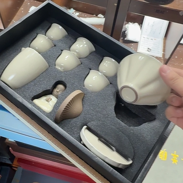 孤品茶器套装等。