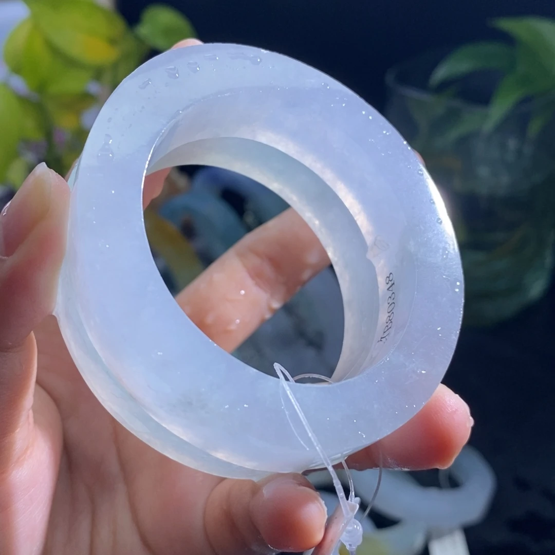 未镶嵌翡翠定制翡翠