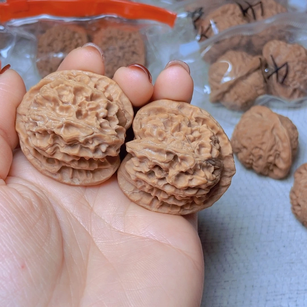 文玩核桃吊坠小*哥苹果园40全品