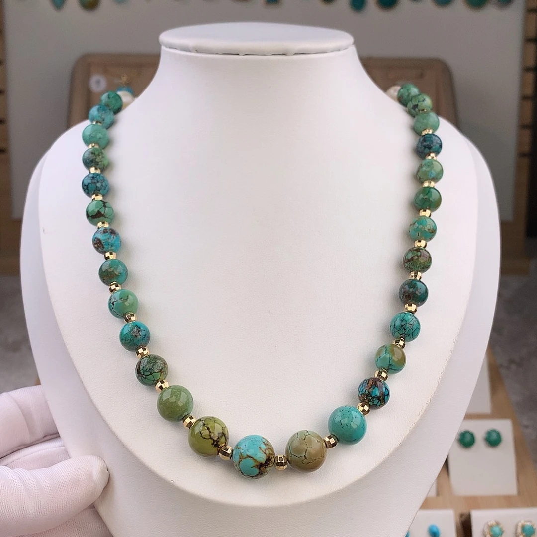 绿松石未镶嵌颈饰