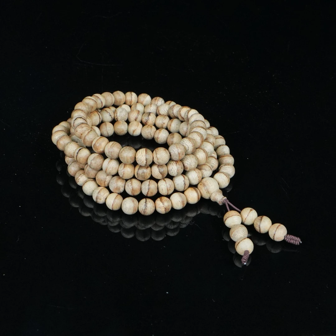 A5272 伊利安沉香虎斑纹念珠 0.83cm 16.08g