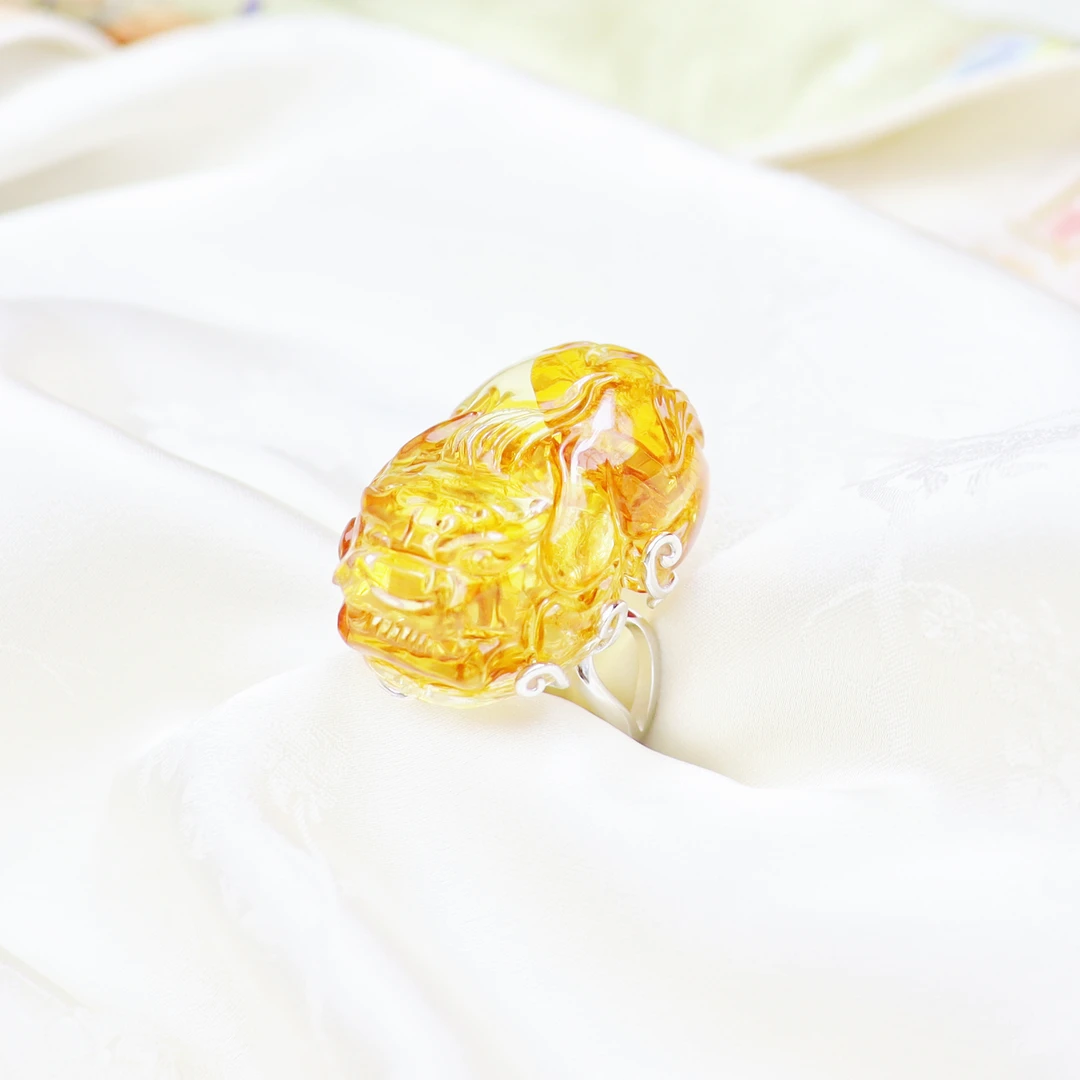 S925银镶嵌天然琥珀花珀貔貅戒指手饰