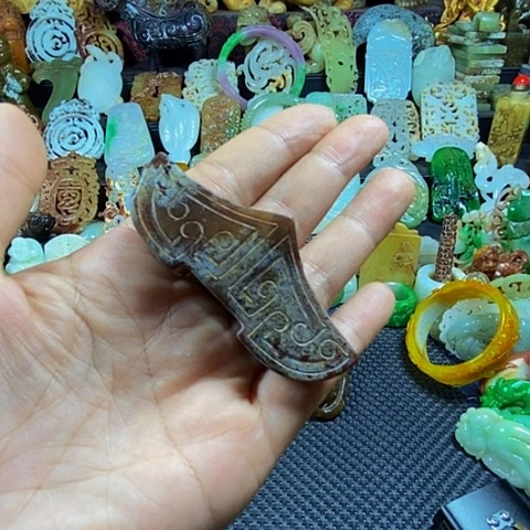 紫金钵盂菩提吊坠