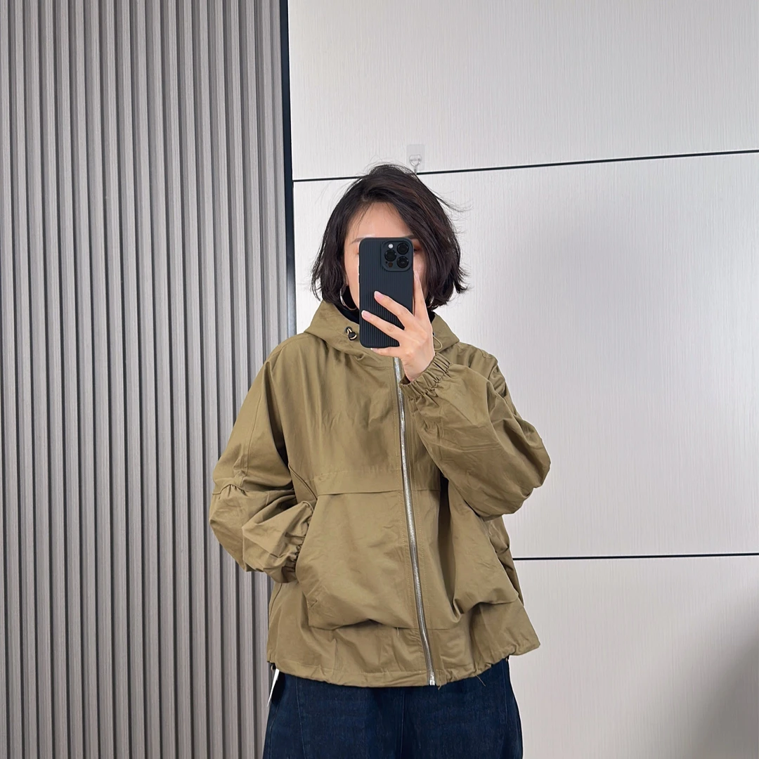 蝙蝠袖休闲连帽外套女春款宽松版型遮肉显瘦时尚休闲百搭