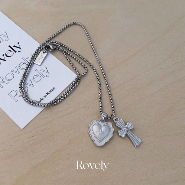 合金项链 Rovely【甜酷爱心十字架】韩系复古百搭休闲锁骨项链