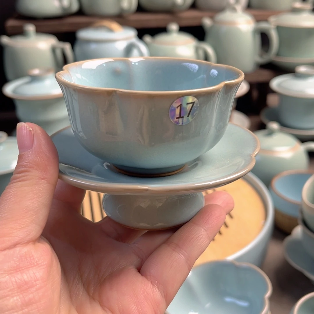 陶其他瓷天青釉梅花盏原矿