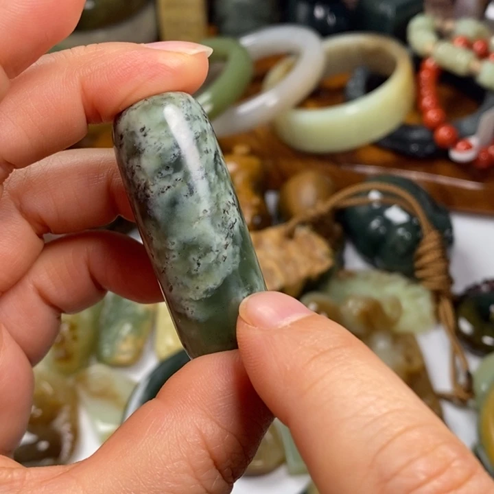 *****岫岩河磨玉（透闪石质玉）未镶嵌手链