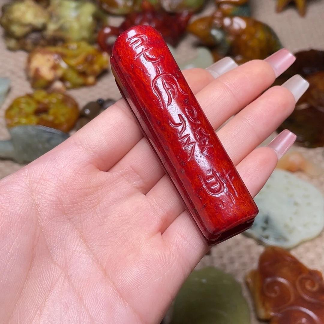 蛇纹石玉未镶嵌如图