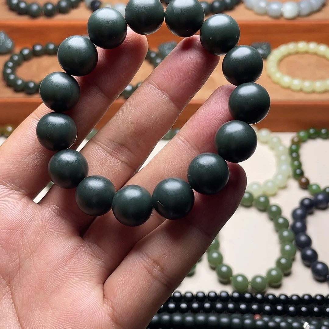 抖***范手串未镶嵌和田玉