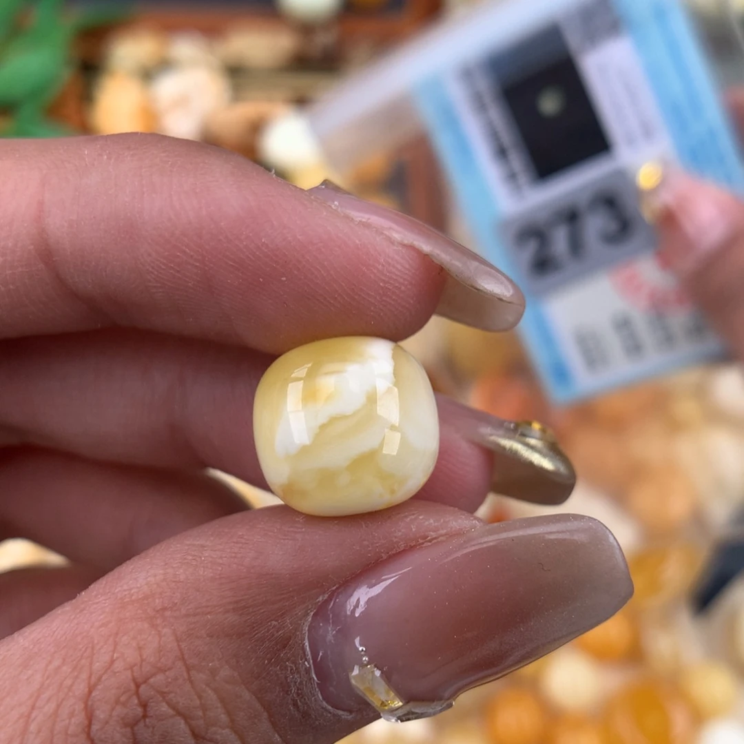 琥珀珠宝奇石未镶嵌12.2