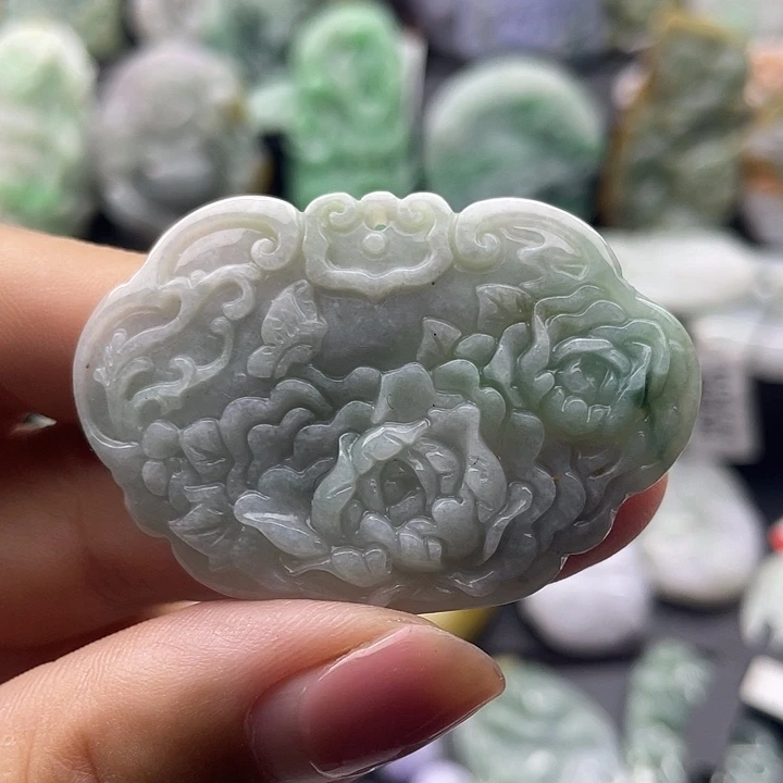 翡翠未镶嵌颈饰天然翡翠