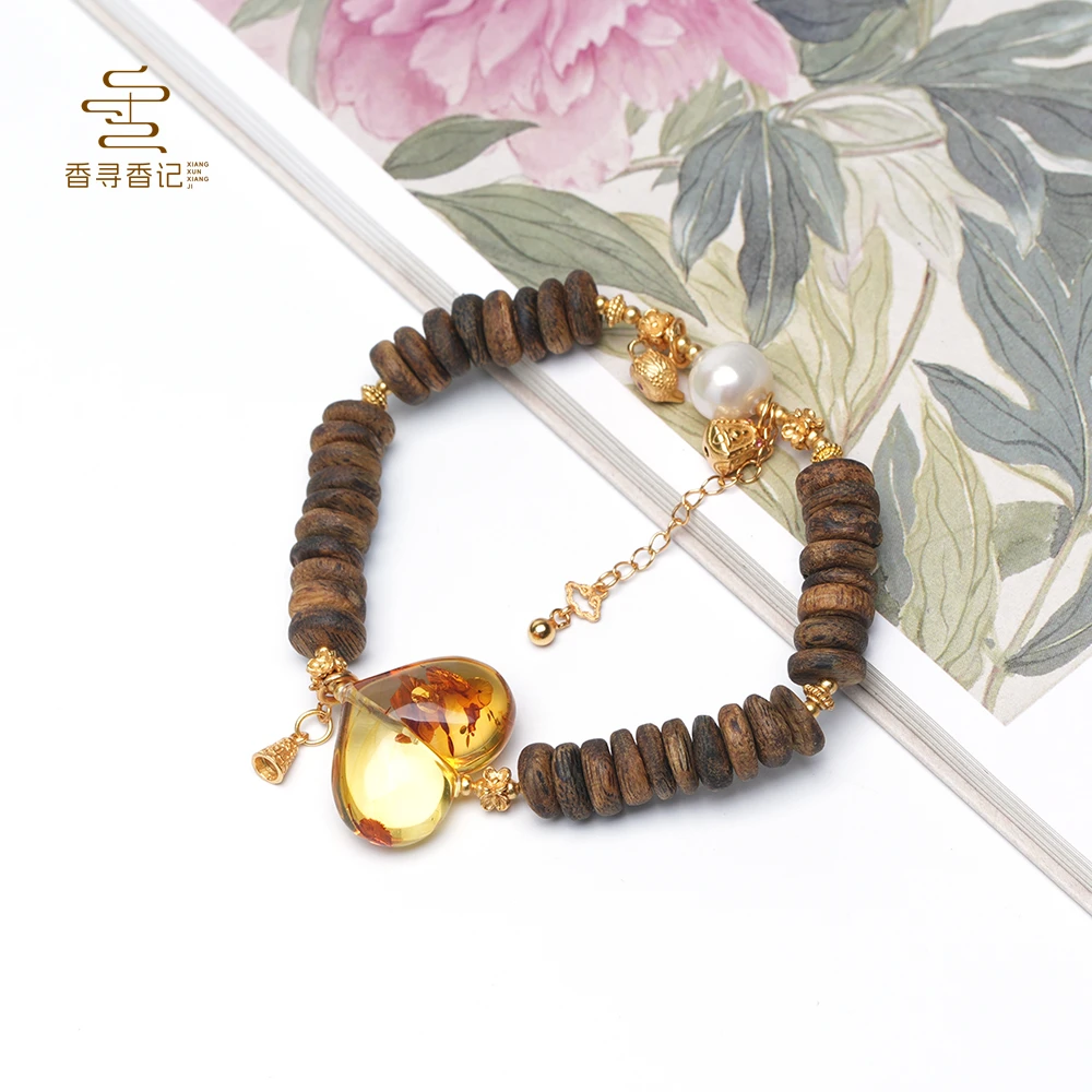沉香【香寻】海南奇楠片片珠爱心花珀单圈手串
