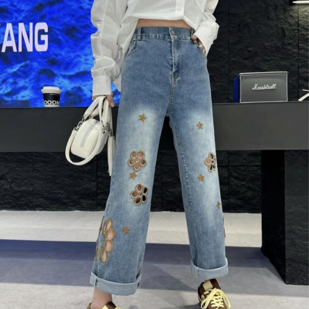 镂空花瓣高腰直筒女裤休闲牛仔裤胖mm2025宽松显瘦大码女装1022