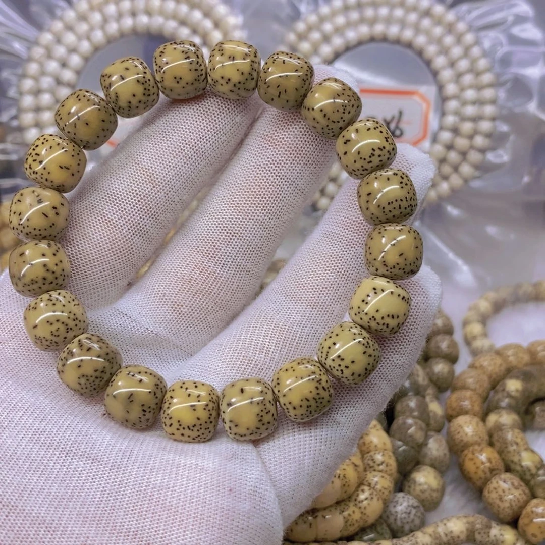 星月菩提手串那****忆9999999999999