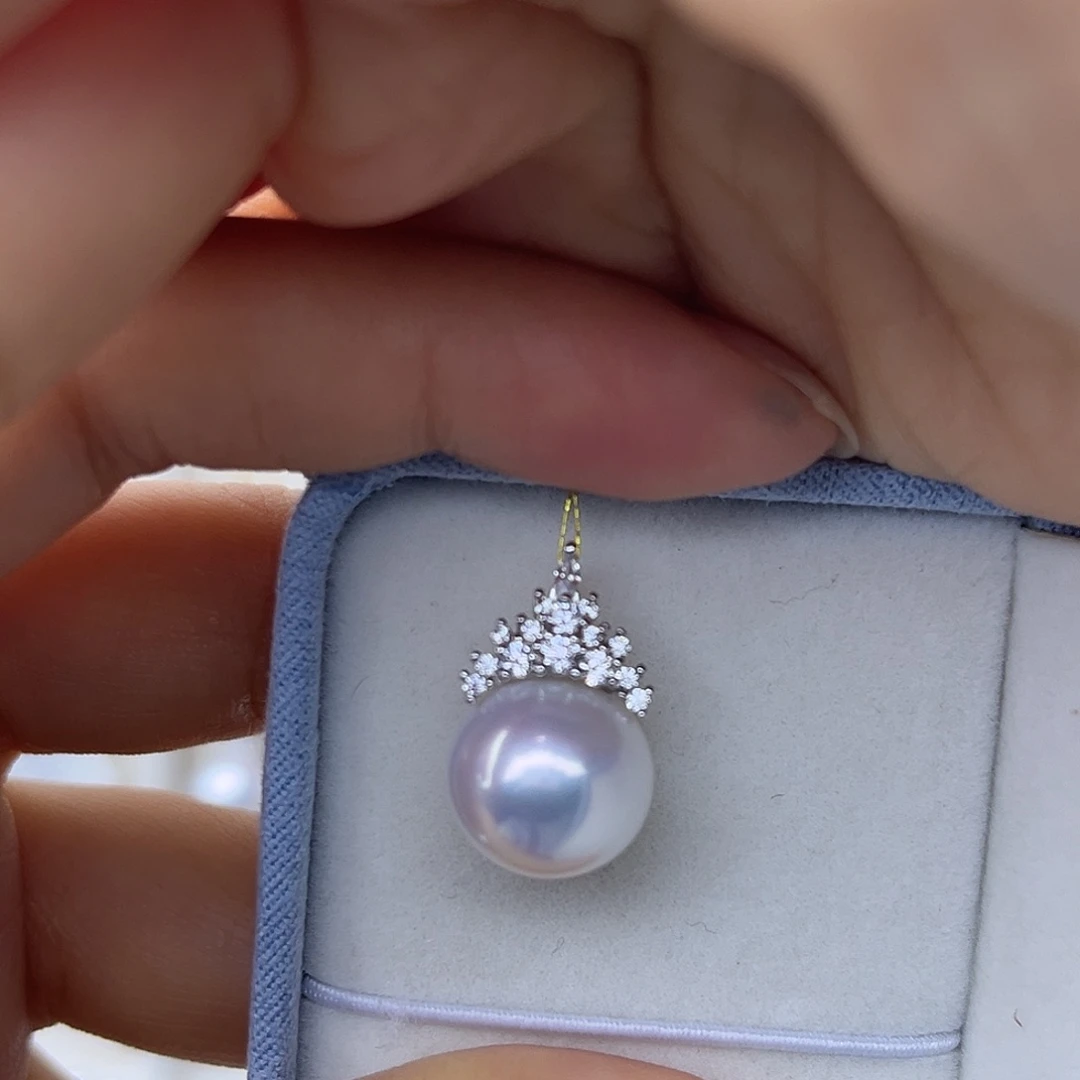 D***u时尚百搭戴妃扣白珠12+