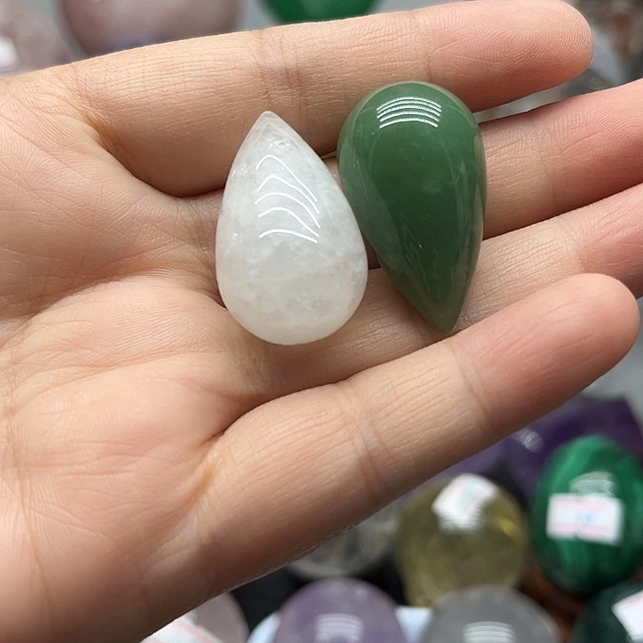 未镶嵌珠宝半成品水晶29克水滴