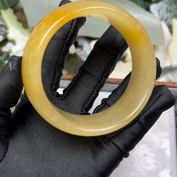 未镶嵌和田玉挂件63