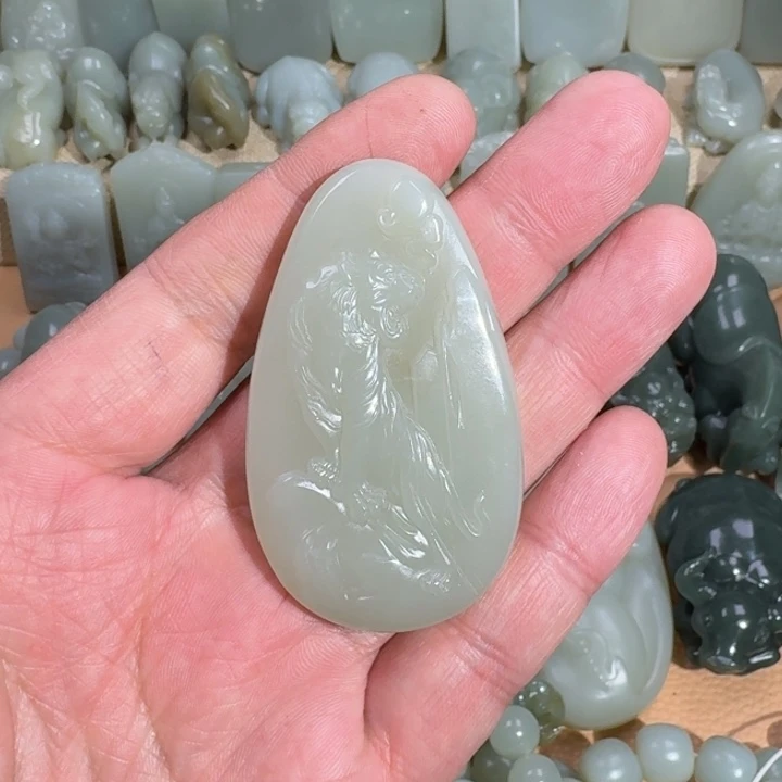 和田玉未镶嵌挂件