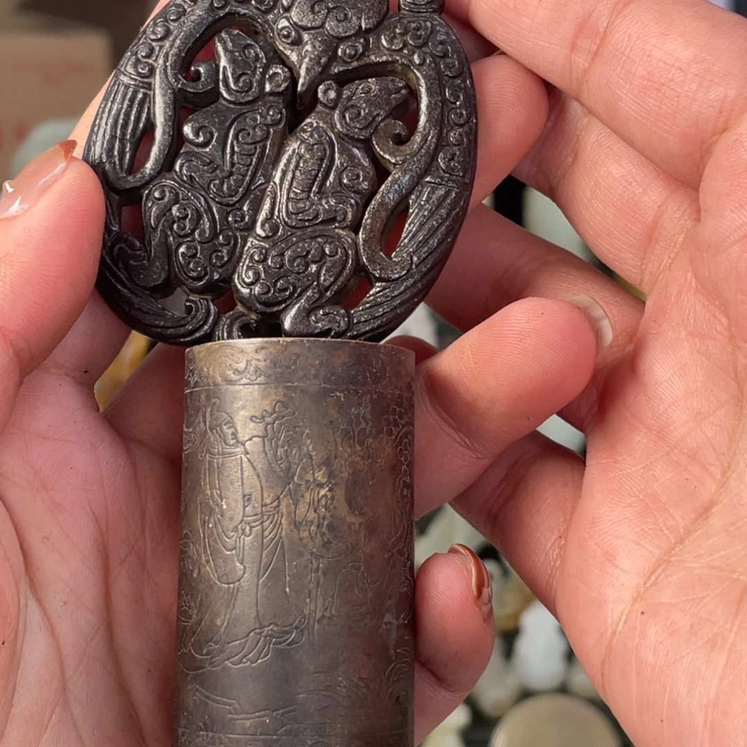 白***空和田玉未镶嵌颈饰