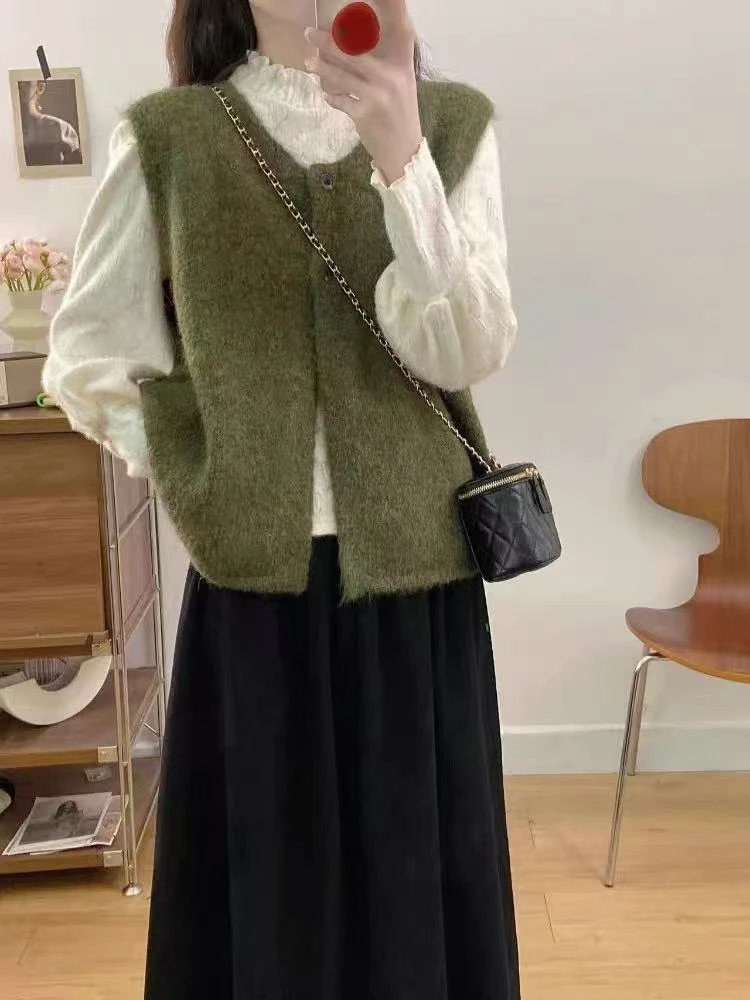 法式软糯针织马甲背心女秋季新款高级感无袖坎肩叠穿马夹外搭上衣