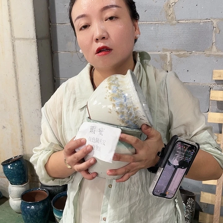 14/14红陶瑕疵两个