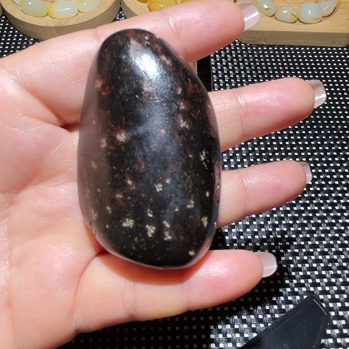 和田玉手把件1111