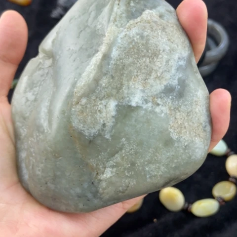 未镶嵌和田玉（糖玉）挂件