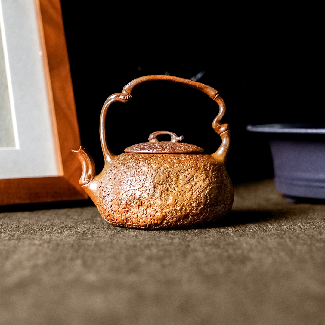 【亦缶】供春提梁-段泥-柴烧-周栩成-80cc（窑云S0355）