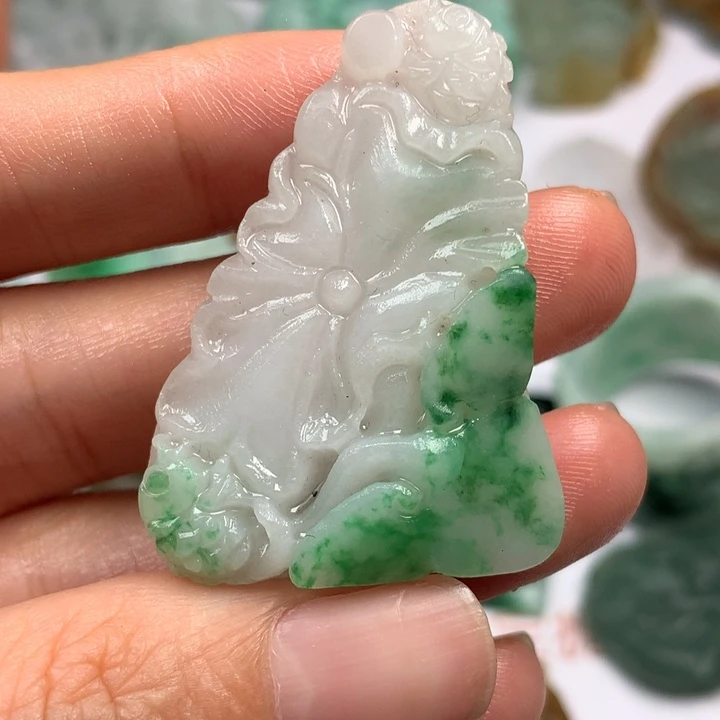 定制翡翠未镶嵌翡翠