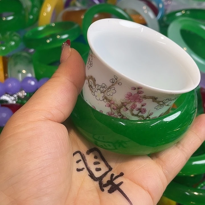 喜欢的可以关注一下阿*