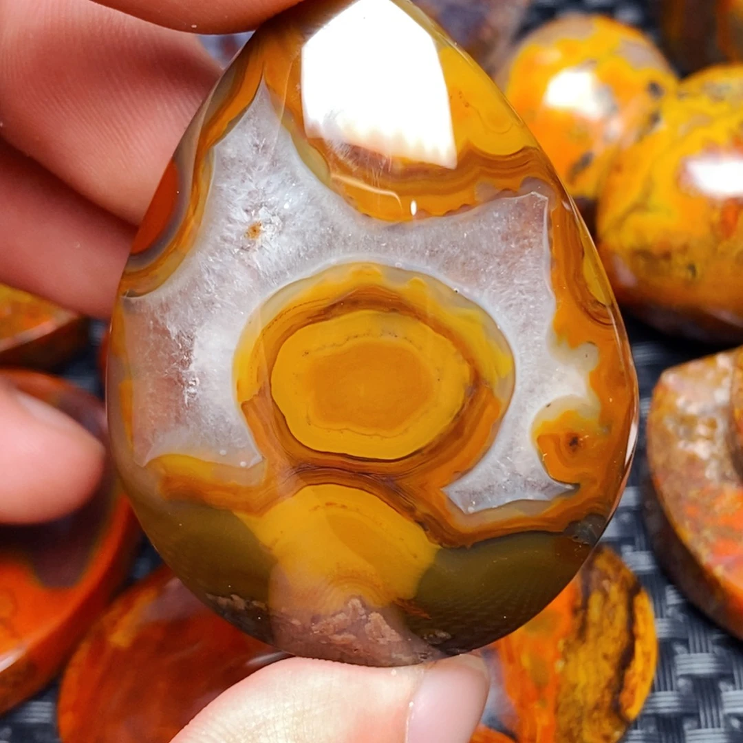 玛瑙/玉髓颈饰未镶嵌蔚**空