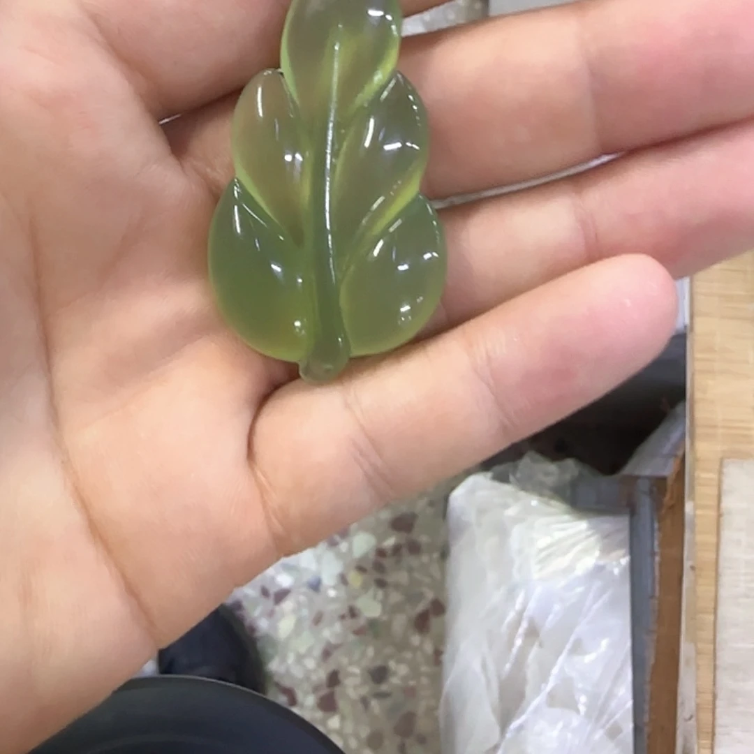 蛇纹石玉合金颈饰起*