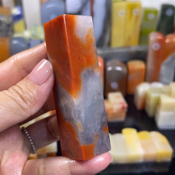 青田石印石水洞朱砂2.0×7.8