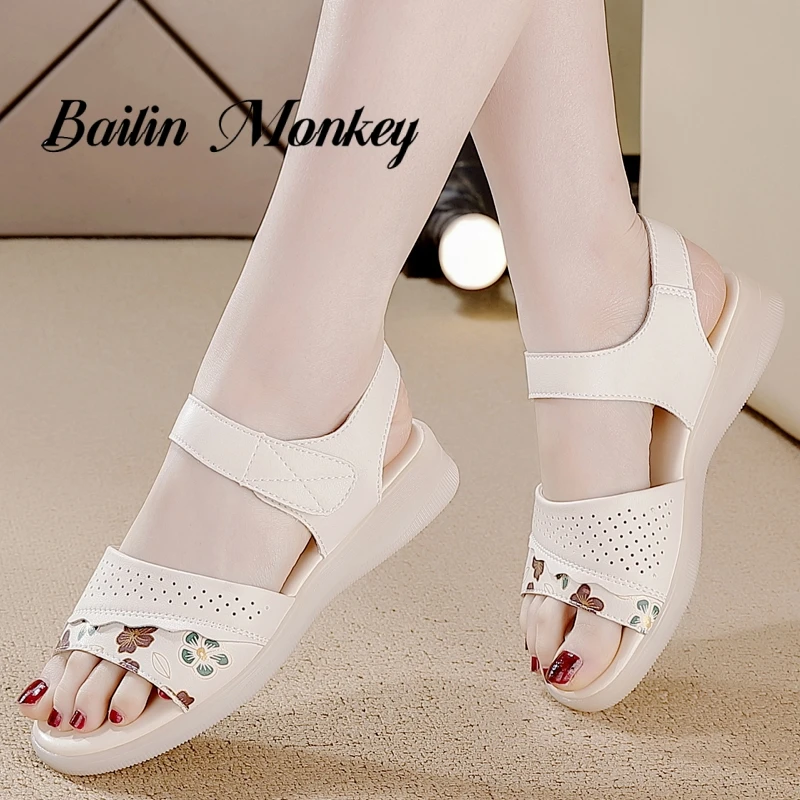 品牌牛筋软底魔术贴休闲风时装凉鞋夏季外穿妈妈鞋厚底舒适时尚鞋