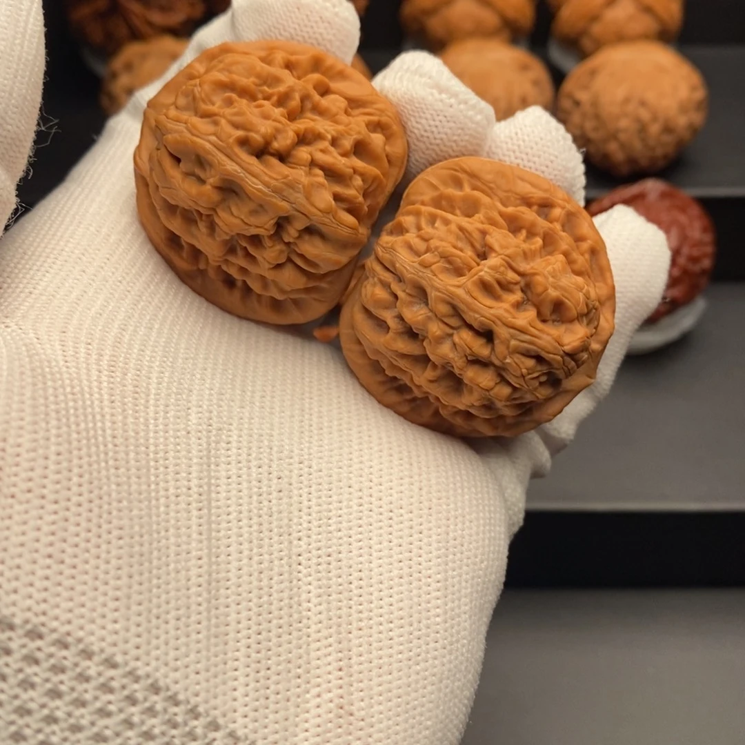 把件文玩核桃红锦鲤40