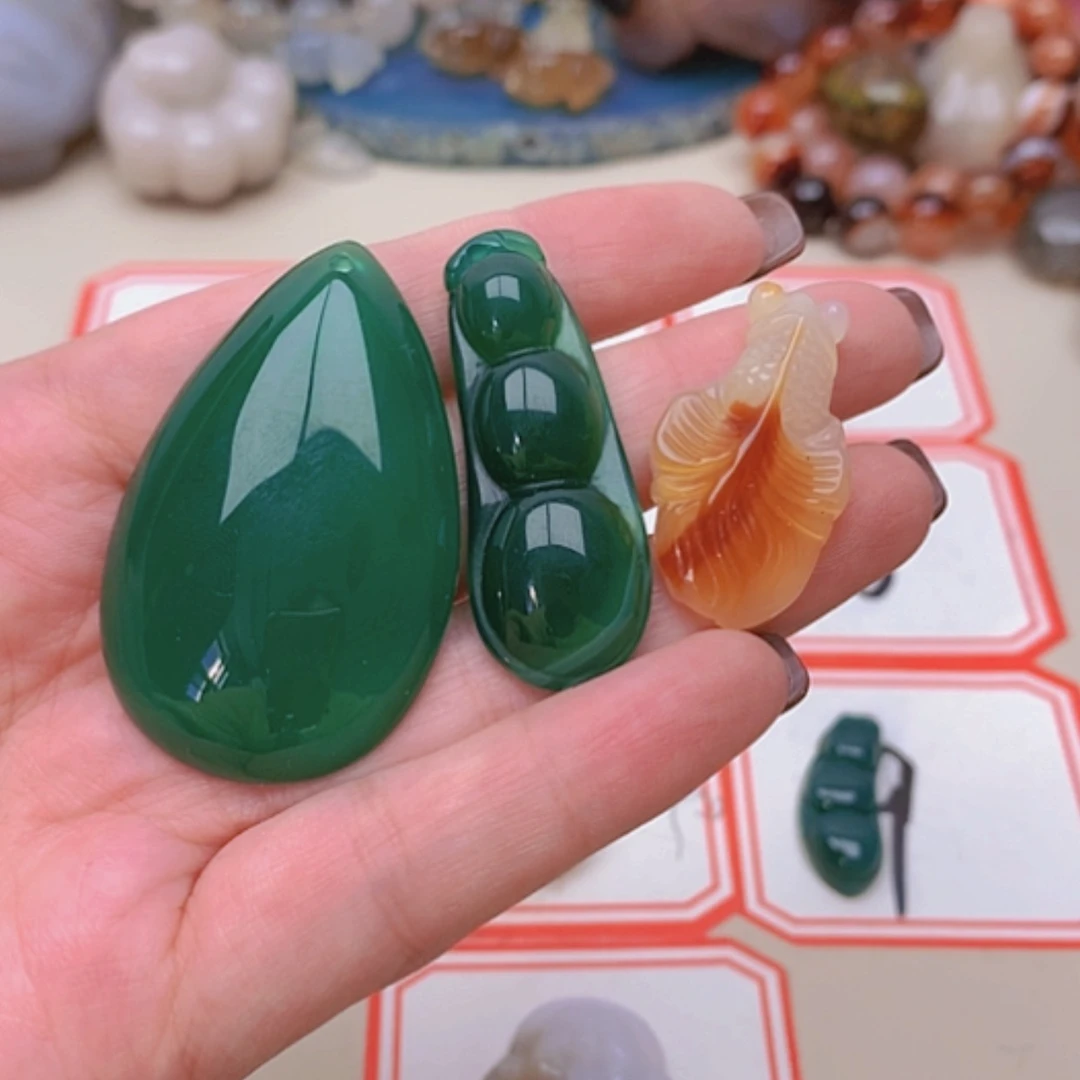 【闪购商品】未镶嵌玛瑙/玉髓珠宝半成品田*辣