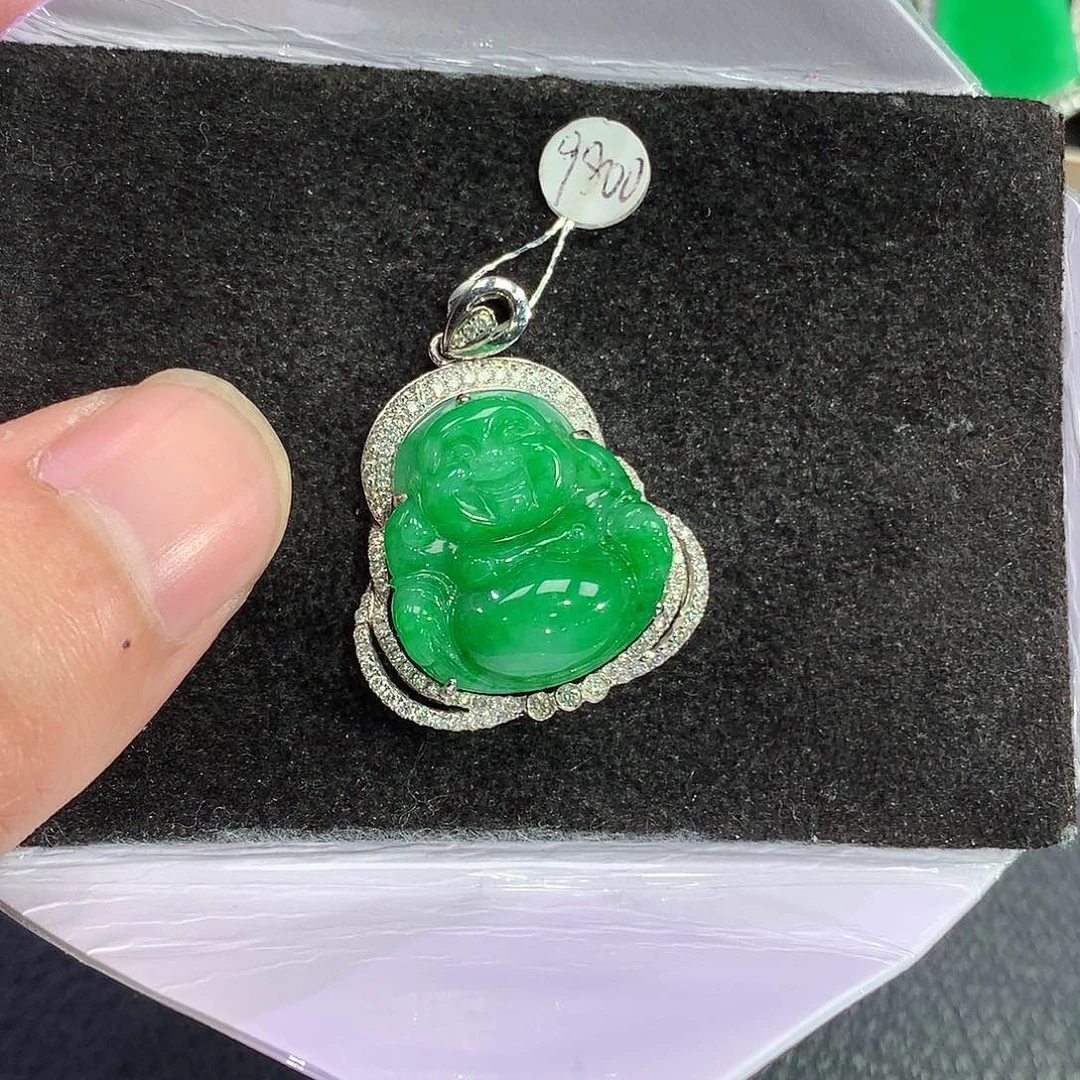 翡翠吊坠(赠链)18K金镶嵌