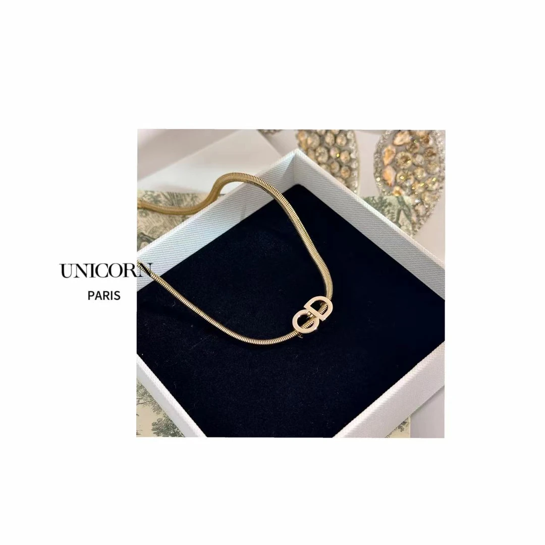 铜合金项链 2025新款时尚轻奢配色字母项链女 JS0624