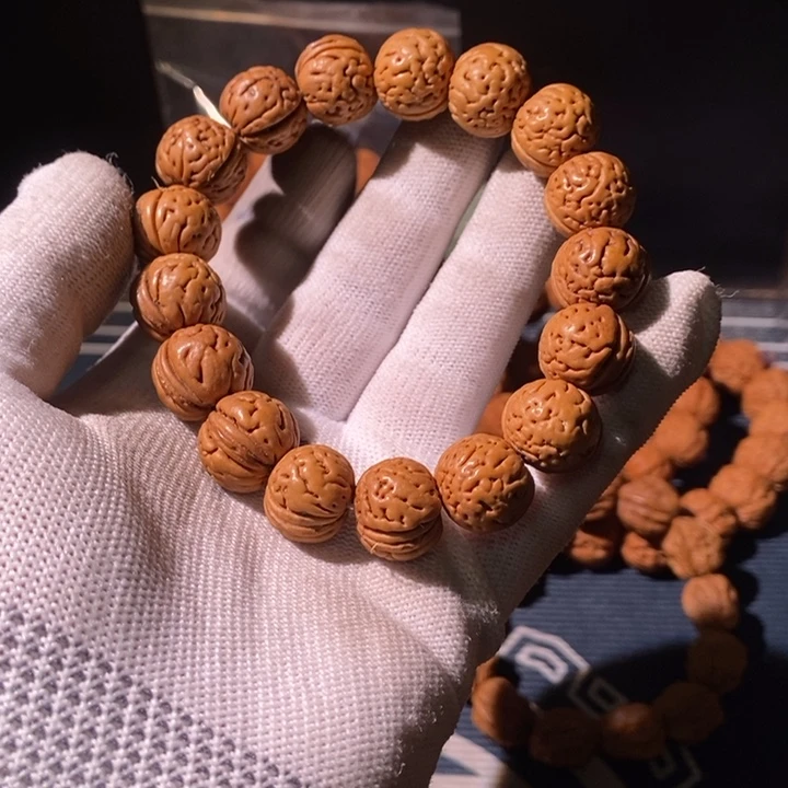 文玩核桃手串A****,…………