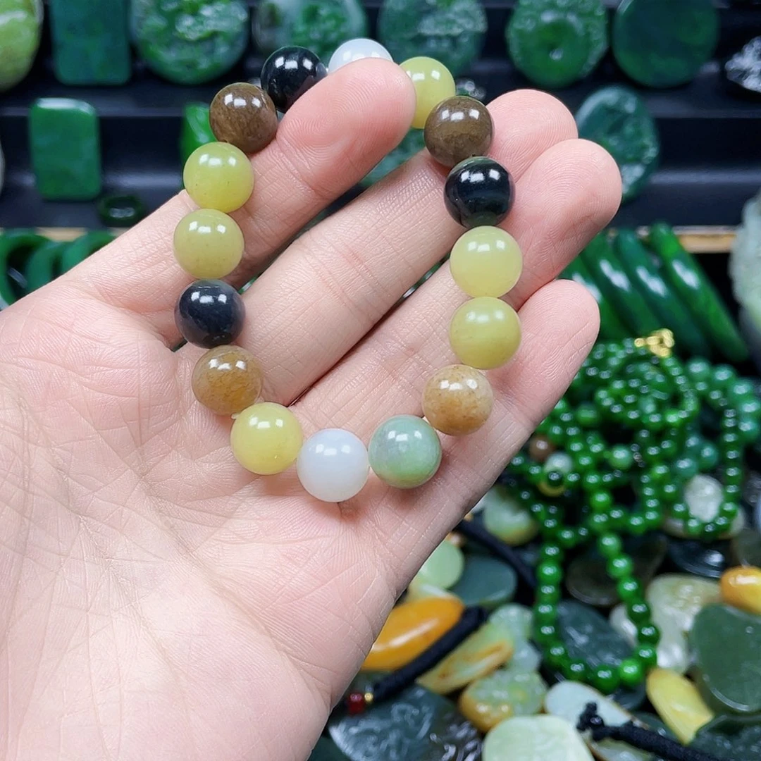 和田玉未镶嵌珠宝奇石