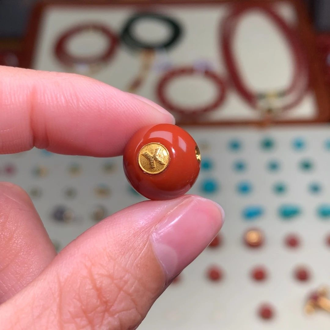 南红玛瑙颈饰未镶嵌