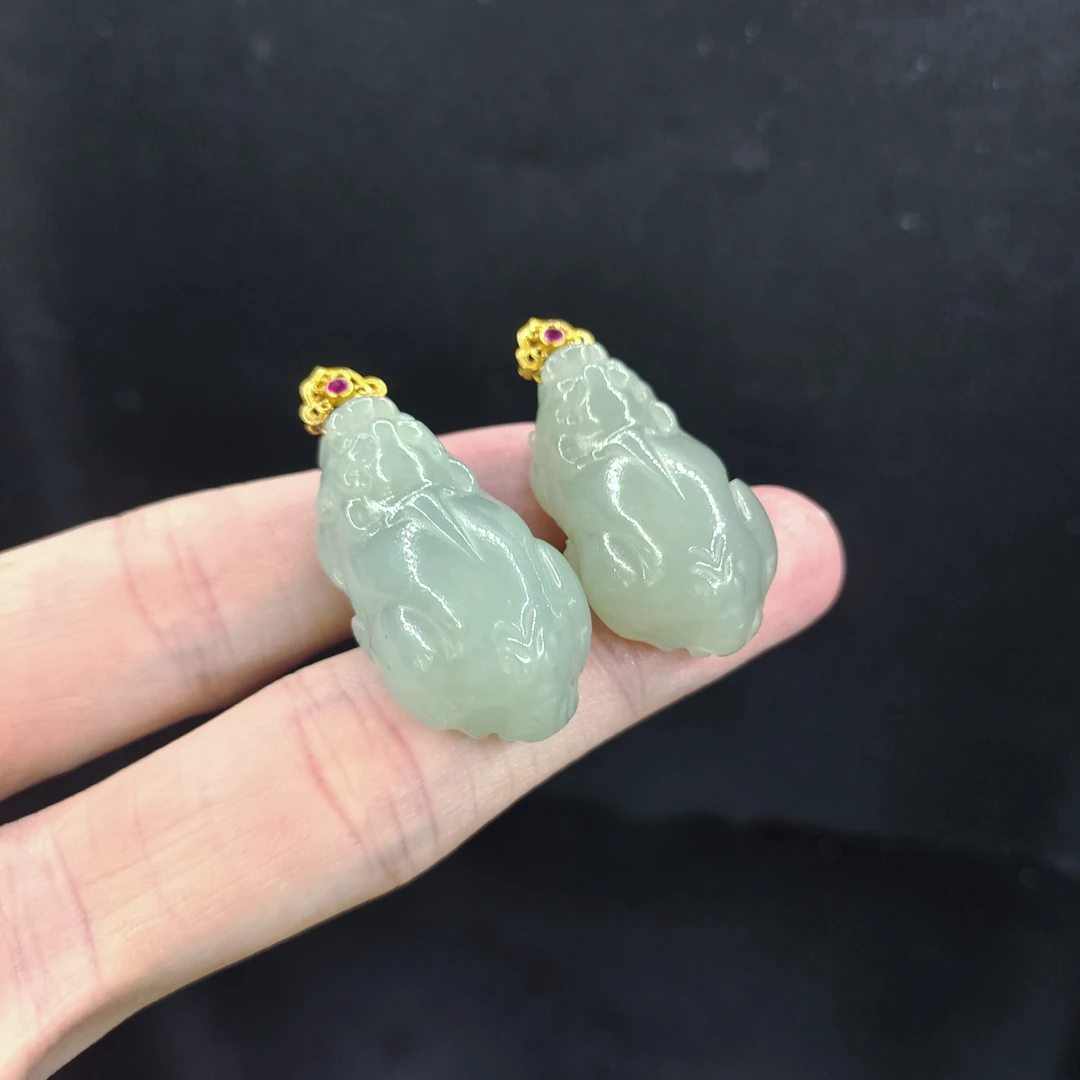 18K金和田玉貔貅吊坠赠绳GS【多样性发其一】约30-16-11mm