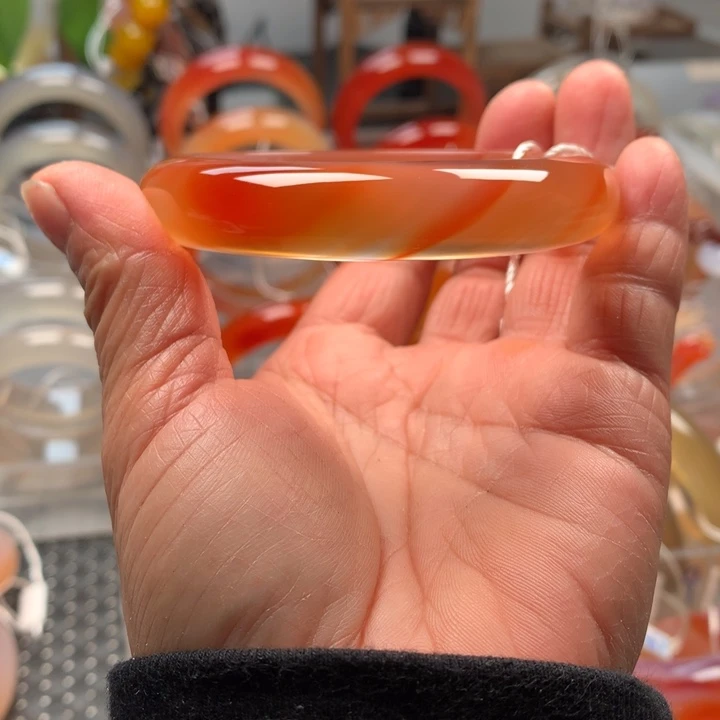 玛瑙/玉髓未镶嵌手镯