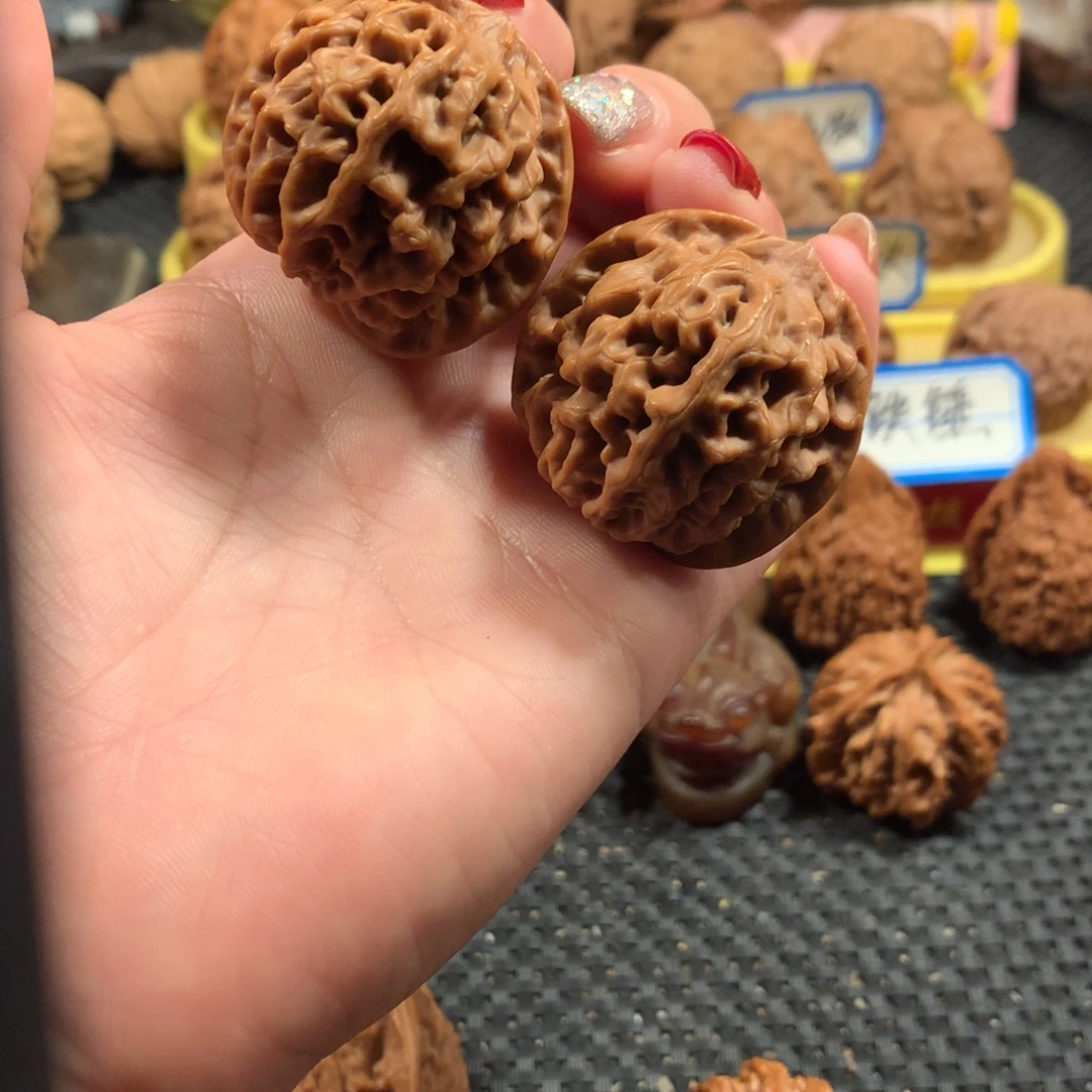 文玩核桃把件秦闷