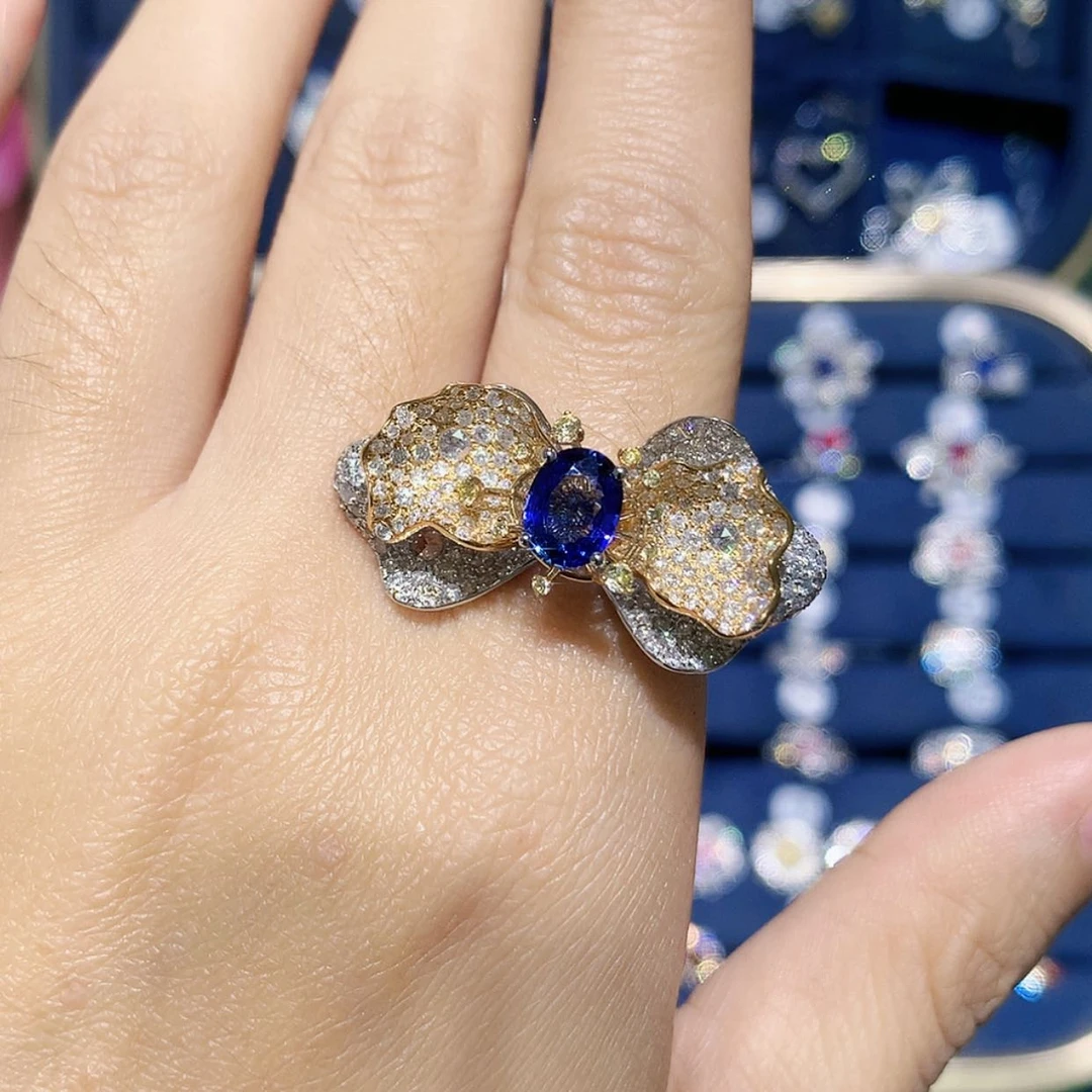 【闪购商品】戒指蓝宝石18K金镶嵌