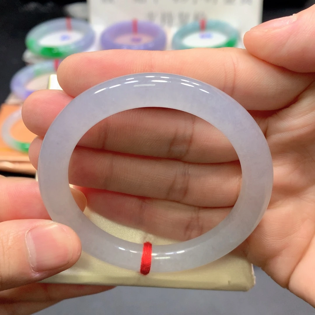 翡翠未镶嵌手镯（圆镯）翡翠