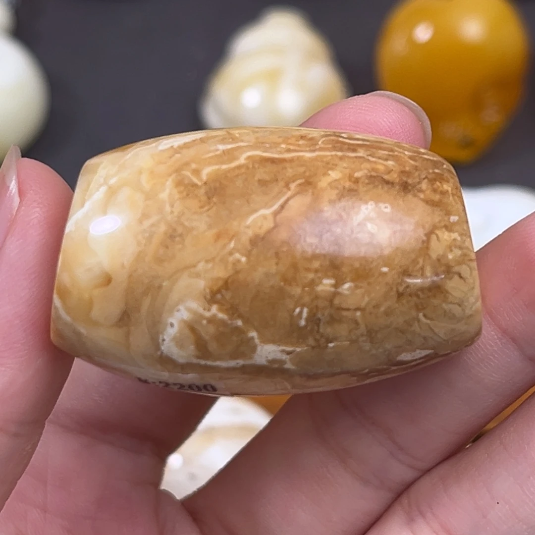 未镶嵌蜜蜡珠宝奇石沁色马蹄珠