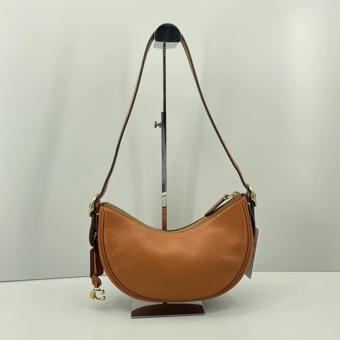 95新 COACH/蔻驰 Luna棕色月牙腋下包23*12*6cmE012110