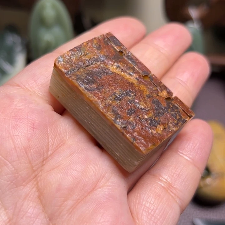 岫岩河磨玉（透闪石质玉）未镶嵌颈饰